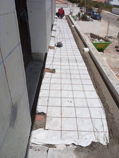 Impermeabilização e armadura em terraço
